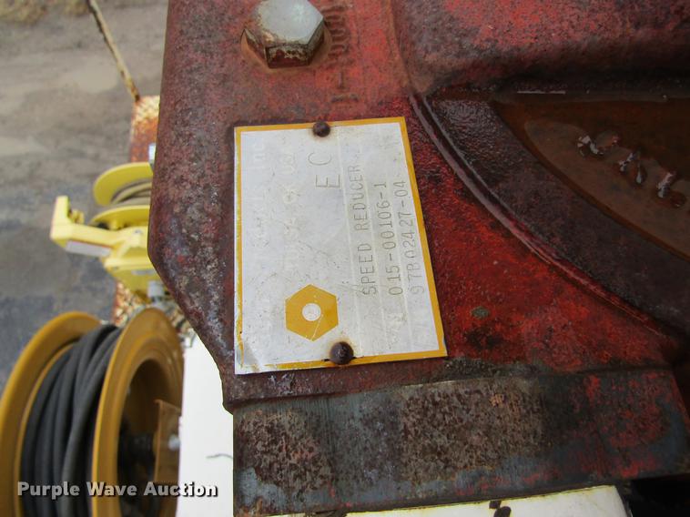 image for item DB5922 1993 Ford F700 digger derrick truck