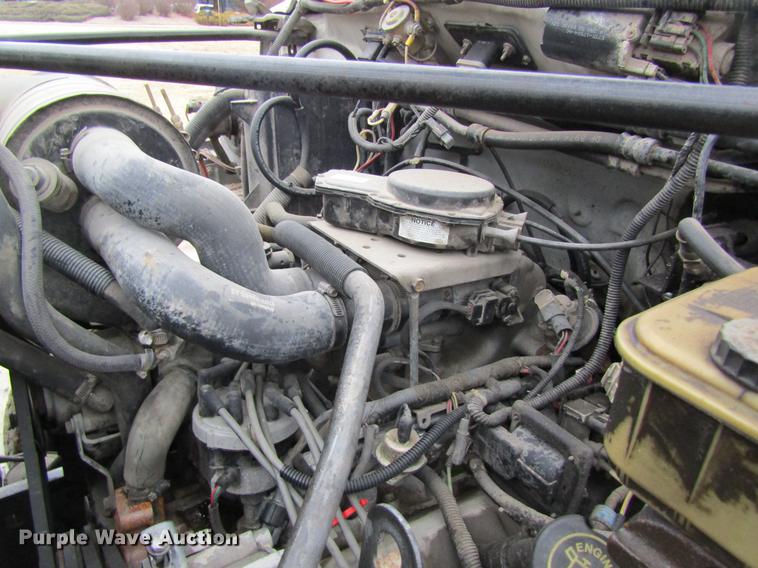 image for item DB5922 1993 Ford F700 digger derrick truck