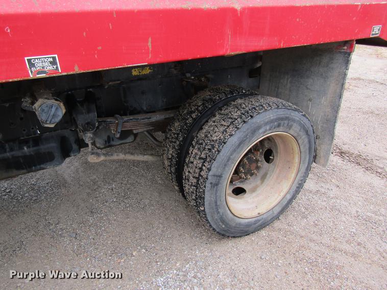 image for item DB5923 2006 Chevrolet C5500 dump truck