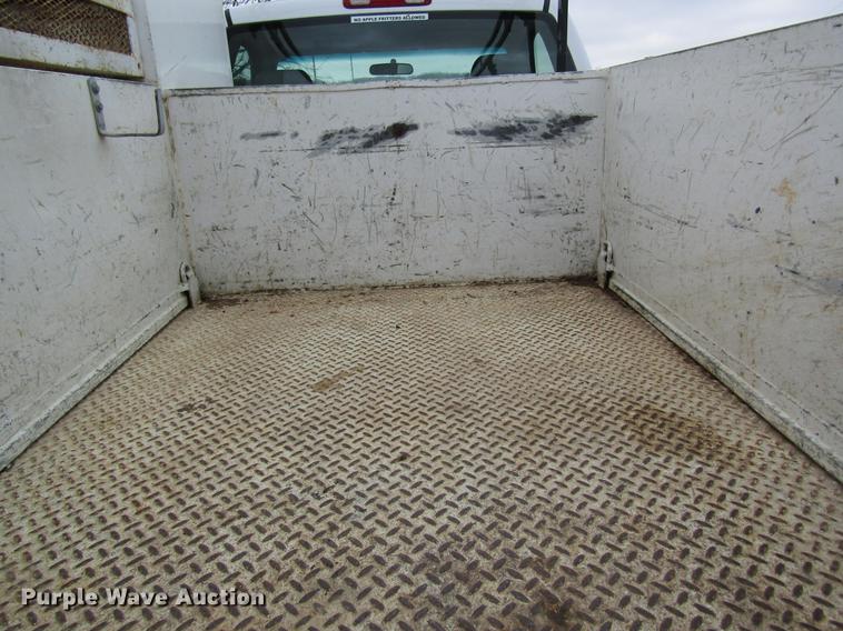 image for item DB5924 2006 Chevrolet Silverado 3500 utility bed pickup truck