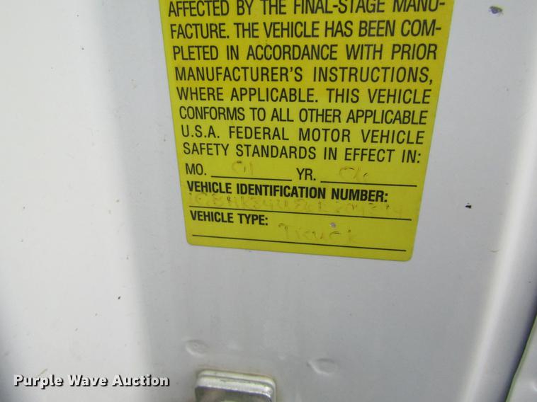 image for item DB5924 2006 Chevrolet Silverado 3500 utility bed pickup truck