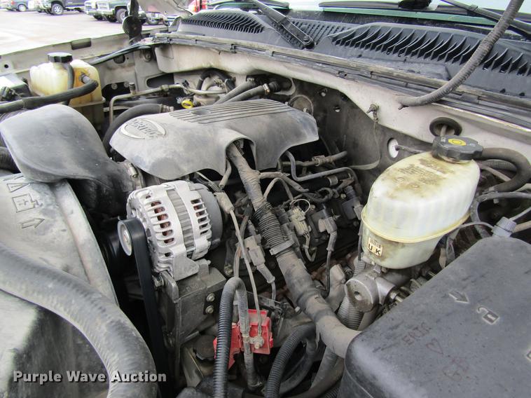 image for item DB5924 2006 Chevrolet Silverado 3500 utility bed pickup truck