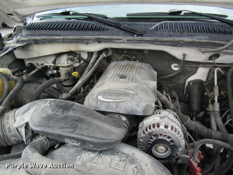 image for item DB5924 2006 Chevrolet Silverado 3500 utility bed pickup truck