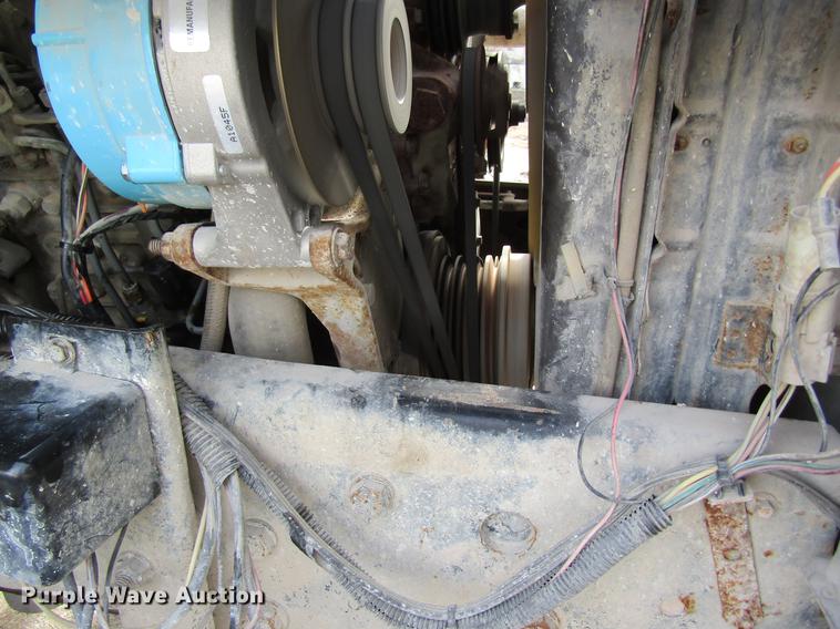 image for item DB5925 1991 Ford F900 dump truck