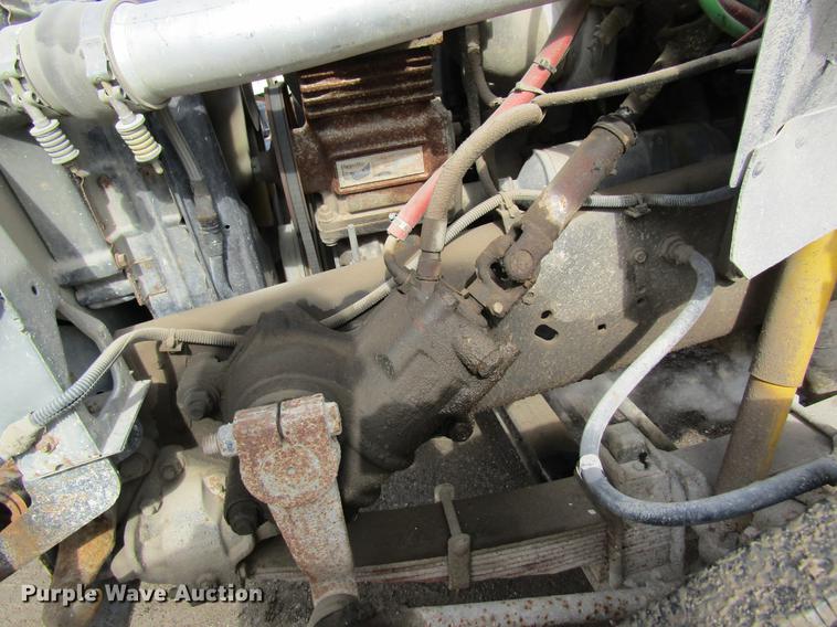 image for item DB5925 1991 Ford F900 dump truck