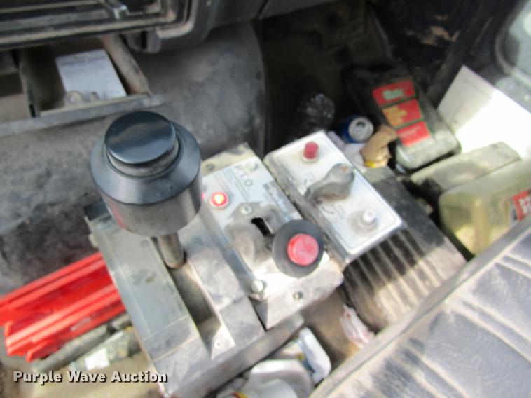 image for item DB5925 1991 Ford F900 dump truck