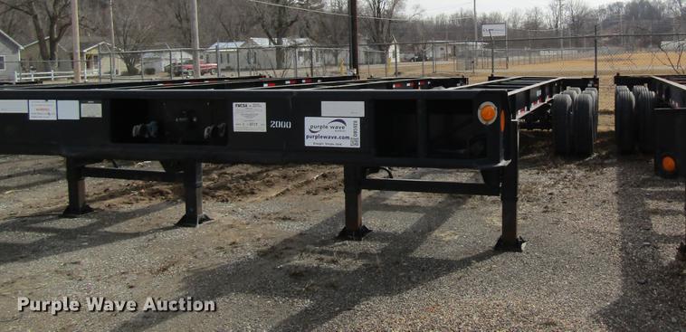 image for item DB5928 2010 Hyundai CGN403-516 trailer chassis