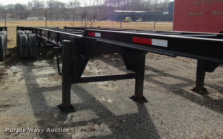 image for item DB5928 2010 Hyundai CGN403-516 trailer chassis