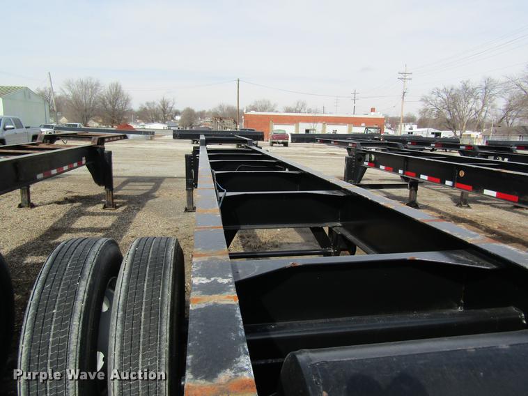 image for item DB5928 2010 Hyundai CGN403-516 trailer chassis