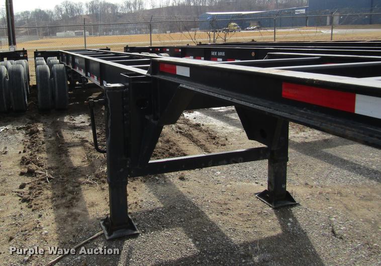 image for item DB5929 2009 Hyundai CGN403-516 trailer chassis