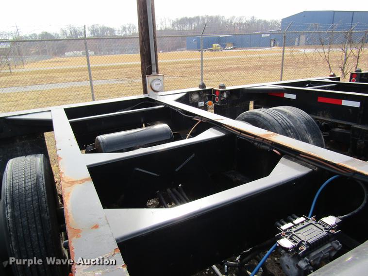 image for item DB5930 2009 Hyundai CGN403-516 trailer chassis