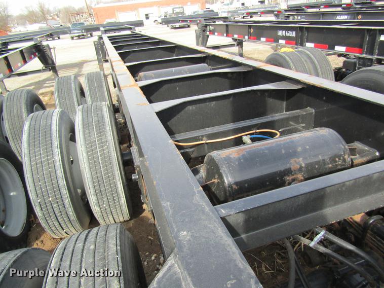 image for item DB5930 2009 Hyundai CGN403-516 trailer chassis