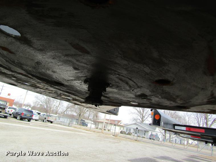 image for item DB5930 2009 Hyundai CGN403-516 trailer chassis