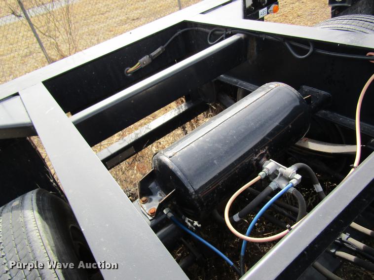 image for item DB5931 2009 Hyundai CGN403-516 trailer chassis