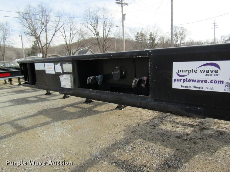 image for item DB5931 2009 Hyundai CGN403-516 trailer chassis