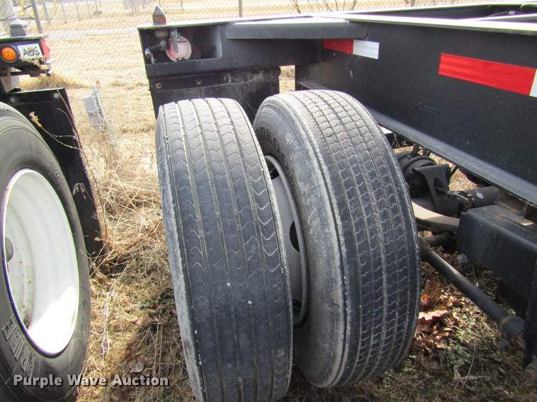 image for item DB5932 2009 Hyundai CGN403-516 trailer chassis