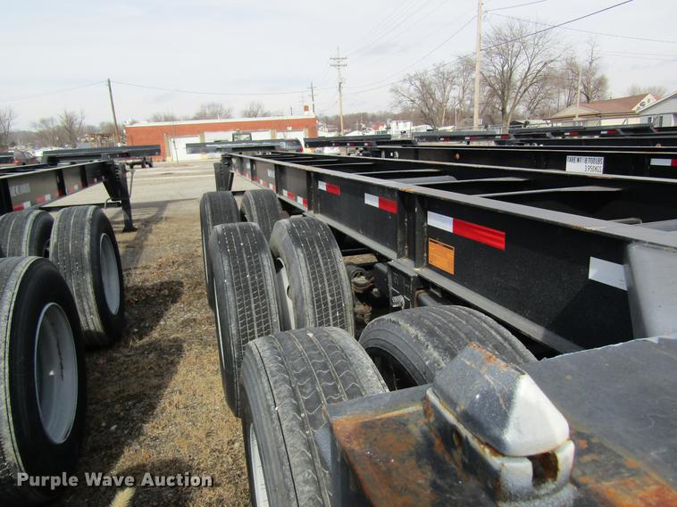 image for item DB5932 2009 Hyundai CGN403-516 trailer chassis