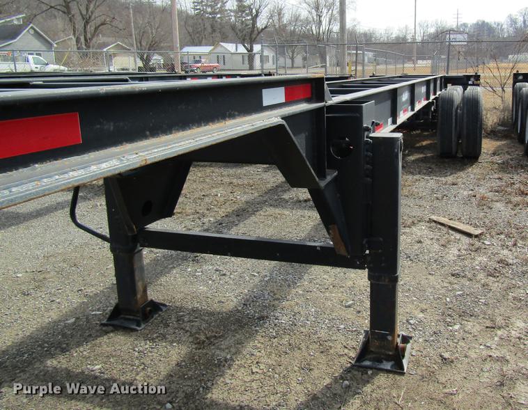 image for item DB5932 2009 Hyundai CGN403-516 trailer chassis