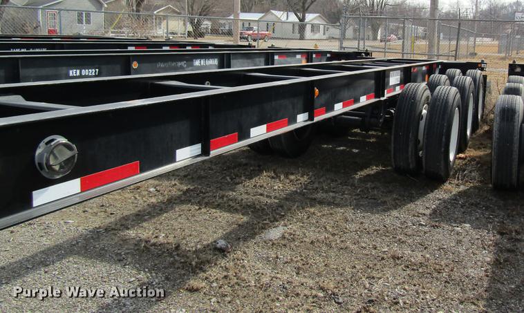 image for item DB5933 2008 Hyundai CGN403-519 trailer chassis