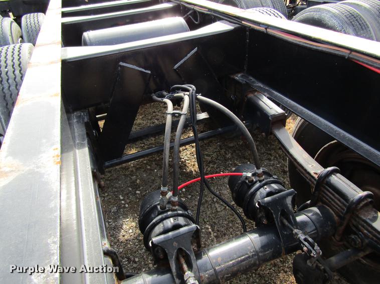 image for item DB5933 2008 Hyundai CGN403-519 trailer chassis