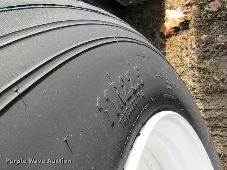 image for item DB5933 2008 Hyundai CGN403-519 trailer chassis