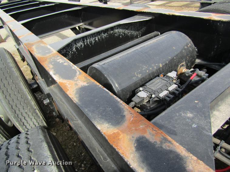 image for item DB5933 2008 Hyundai CGN403-519 trailer chassis