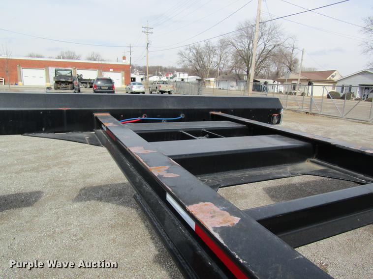 image for item DB5933 2008 Hyundai CGN403-519 trailer chassis