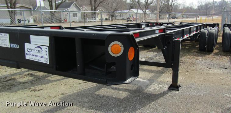 image for item DB5935 2010 Hyundai CGN403-516 trailer chassis