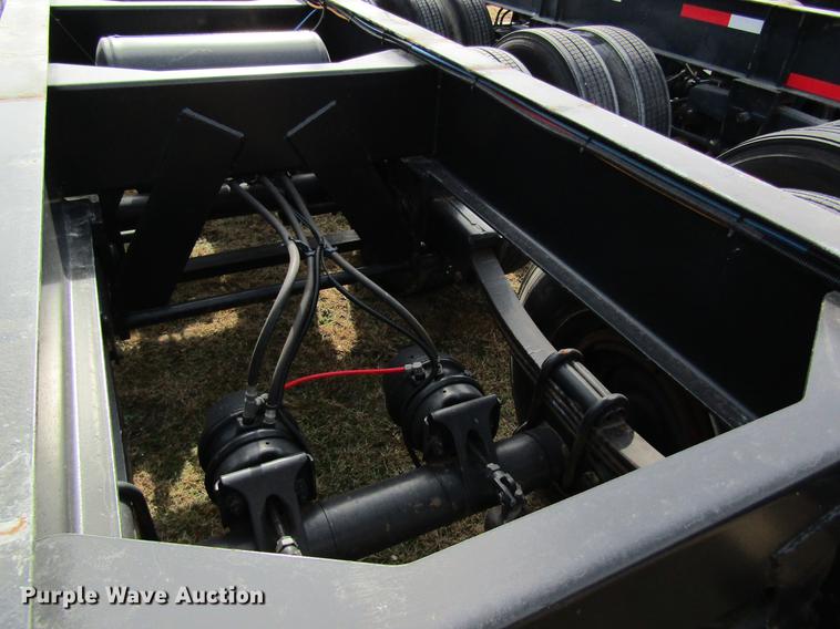 image for item DB5935 2010 Hyundai CGN403-516 trailer chassis