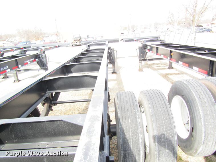 image for item DB5935 2010 Hyundai CGN403-516 trailer chassis