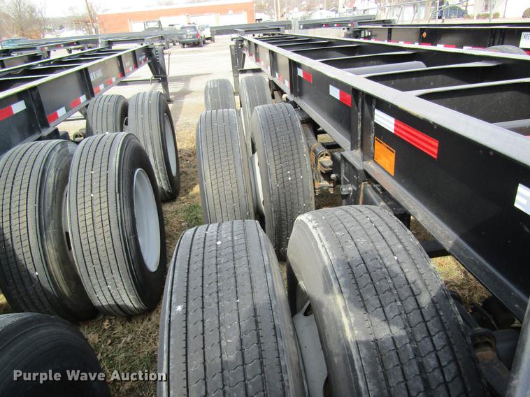 image for item DB5935 2010 Hyundai CGN403-516 trailer chassis