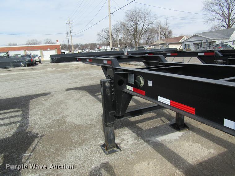 image for item DB5935 2010 Hyundai CGN403-516 trailer chassis