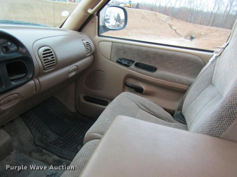 image for item DB5949 1999 Dodge Ram 1500 Ext. Cab pickup truck