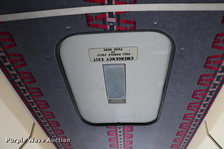 image for item DB6577 1991 MCI 102-C3 coach bus