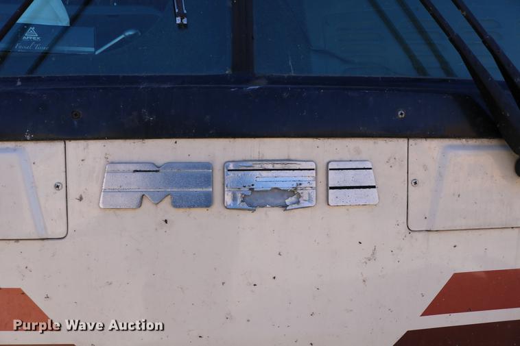 image for item DB6577 1991 MCI 102-C3 coach bus