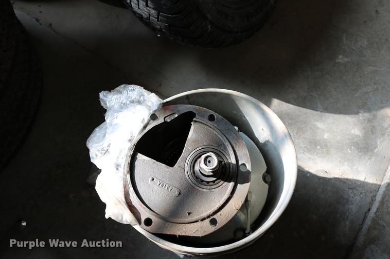 image for item DB6577 1991 MCI 102-C3 coach bus