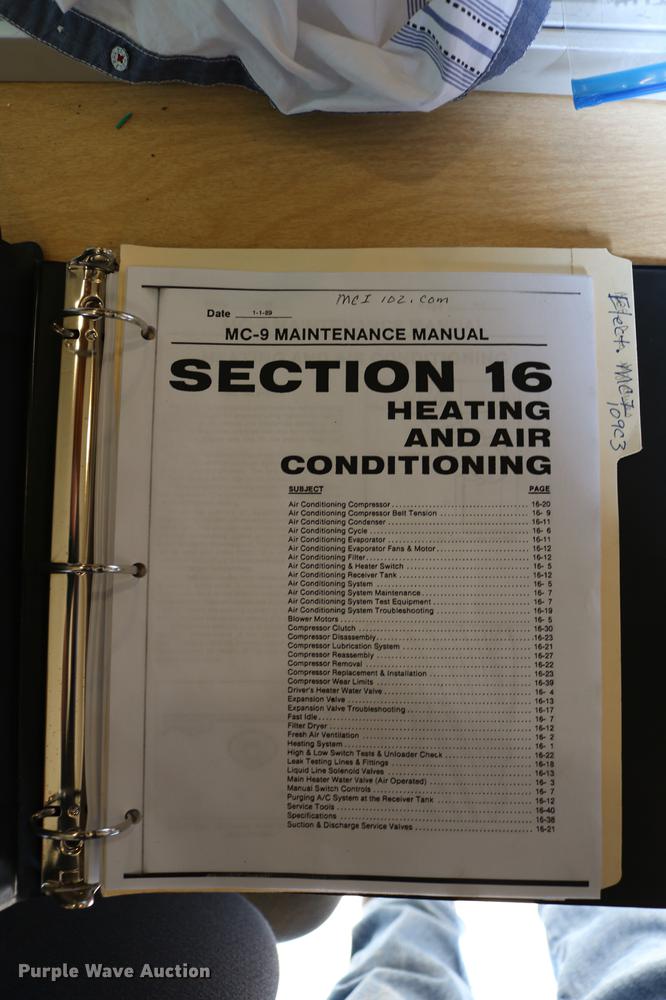 image for item DB6577 1991 MCI 102-C3 coach bus