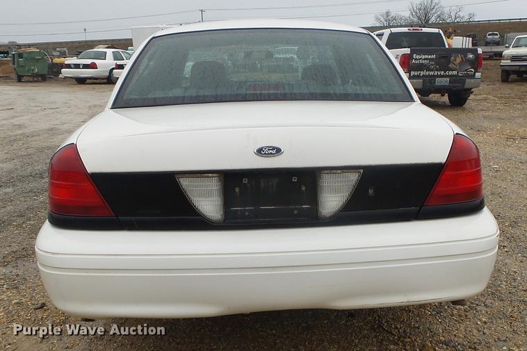 image for item DB7256 2003 Ford Crown Victoria Police Interceptor