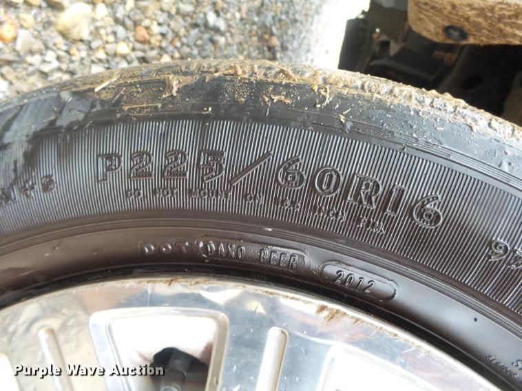 image for item DB7256 2003 Ford Crown Victoria Police Interceptor