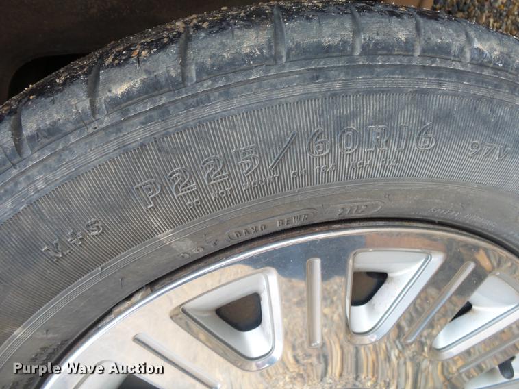 image for item DB7256 2003 Ford Crown Victoria Police Interceptor