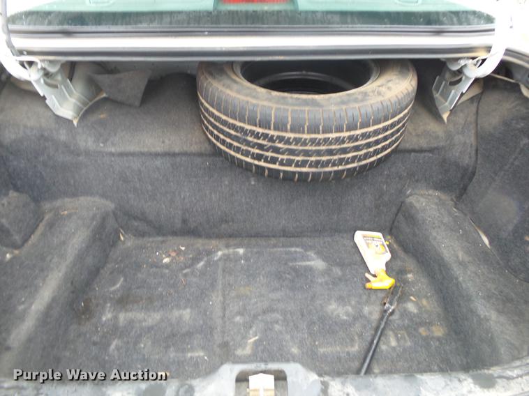 image for item DB7256 2003 Ford Crown Victoria Police Interceptor