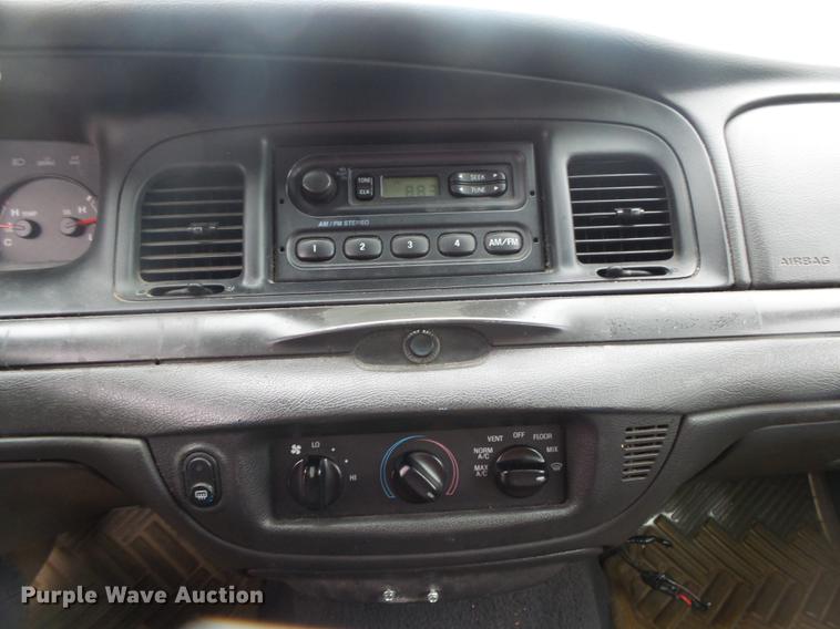 image for item DB7256 2003 Ford Crown Victoria Police Interceptor