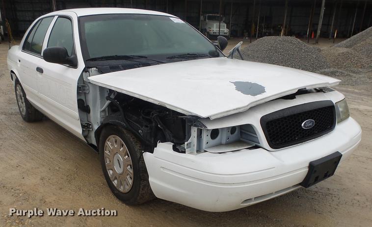 image for item DB7257 2005 Ford Crown Victoria Police Interceptor