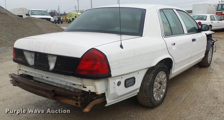 image for item DB7257 2005 Ford Crown Victoria Police Interceptor