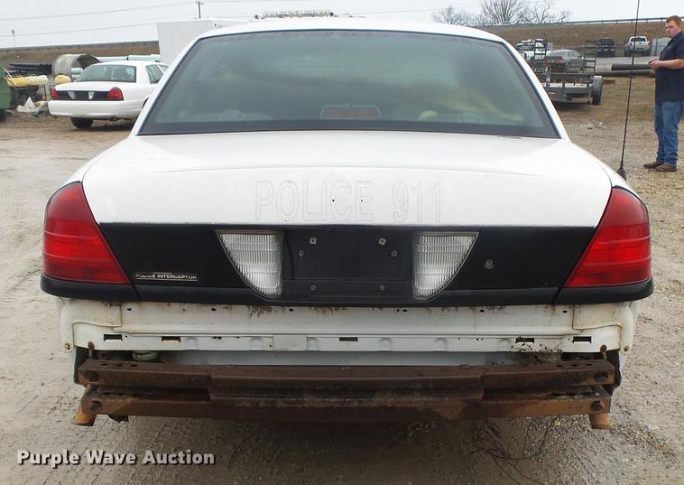 image for item DB7257 2005 Ford Crown Victoria Police Interceptor