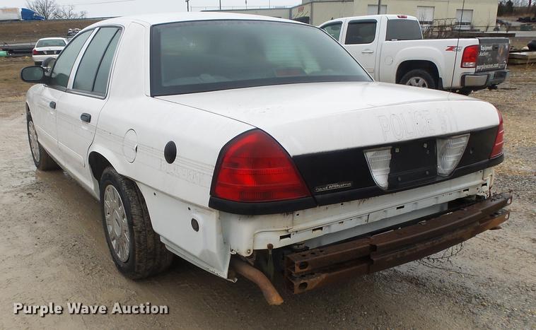 image for item DB7257 2005 Ford Crown Victoria Police Interceptor