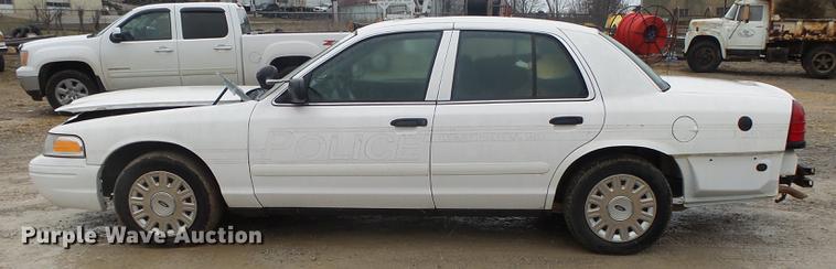 image for item DB7257 2005 Ford Crown Victoria Police Interceptor