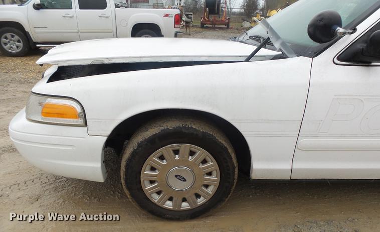 image for item DB7257 2005 Ford Crown Victoria Police Interceptor