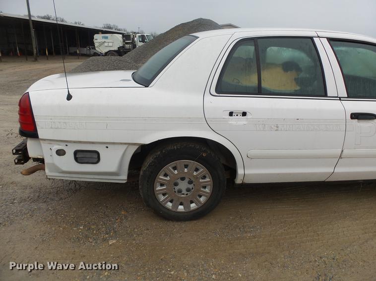 image for item DB7257 2005 Ford Crown Victoria Police Interceptor