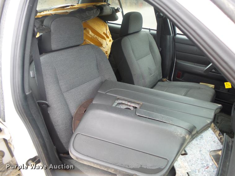 image for item DB7257 2005 Ford Crown Victoria Police Interceptor